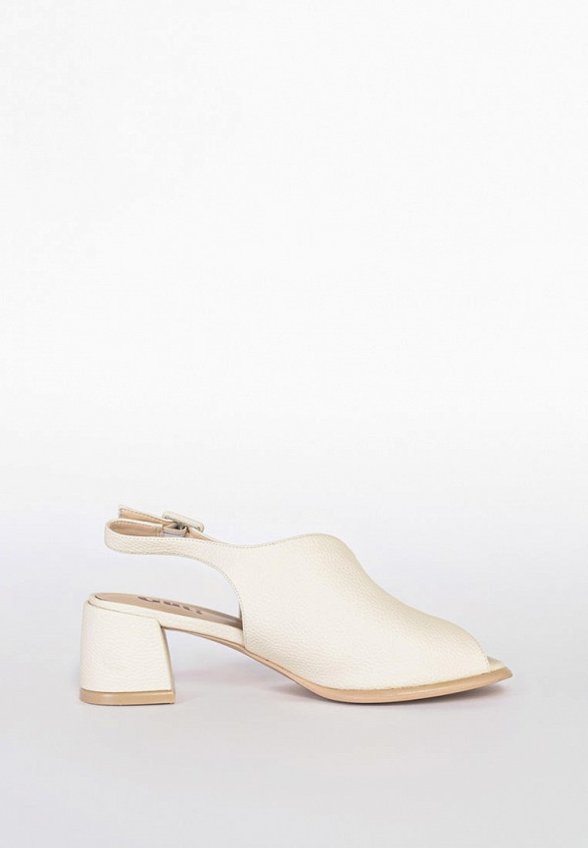 Босоножки Gut