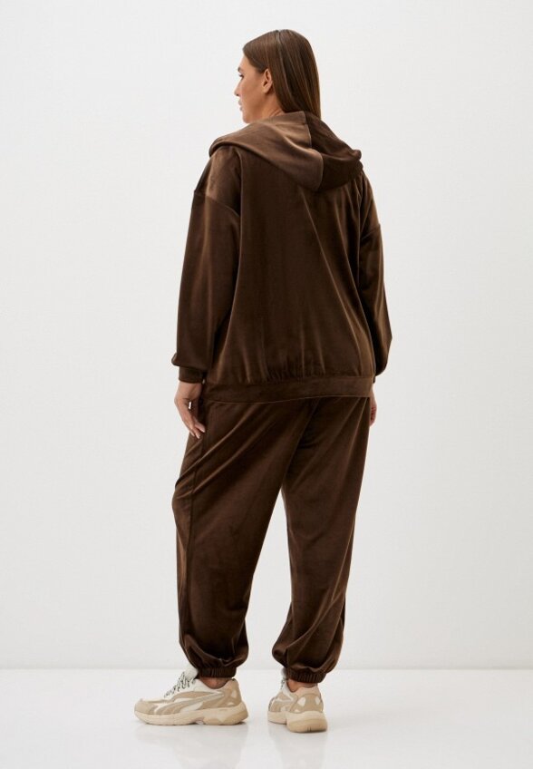 Костюм спортивный Chic de Femme