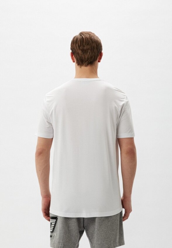 Футболка EA7