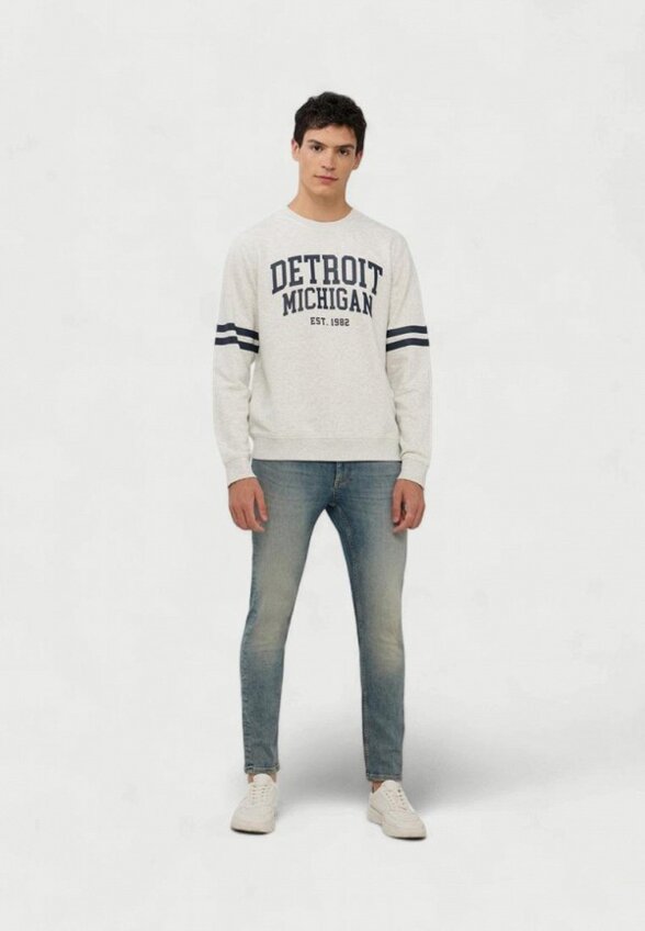 Свитшот Terranova