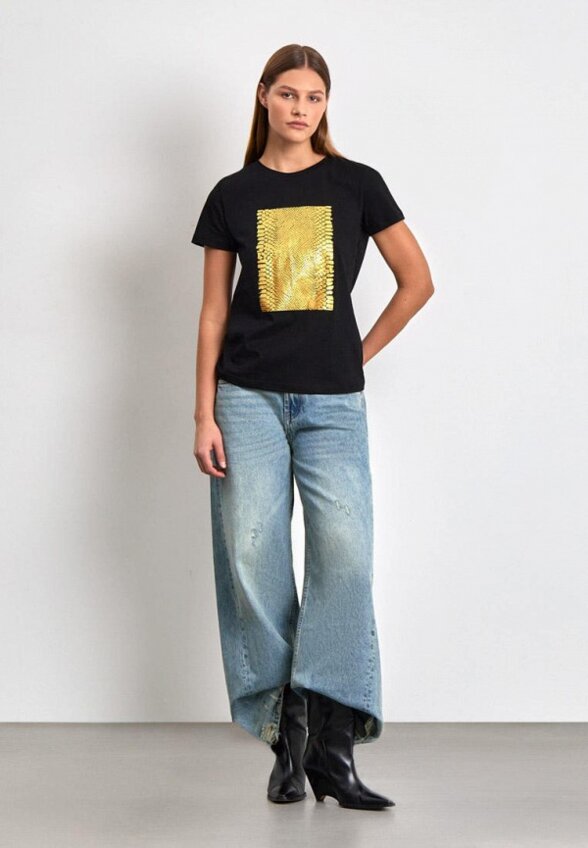 Футболка Emka