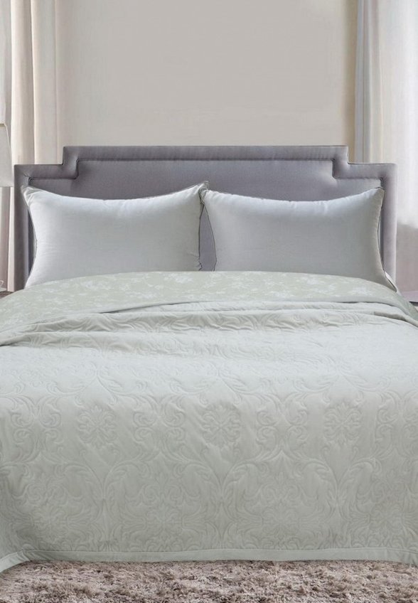 Комплект с покрывалом Sofi De Marko