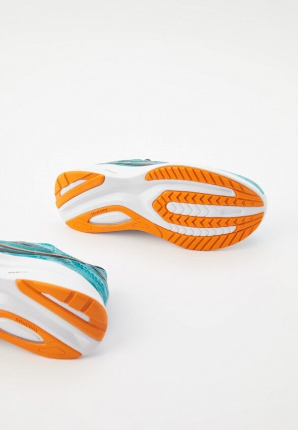 Кроссовки Saucony