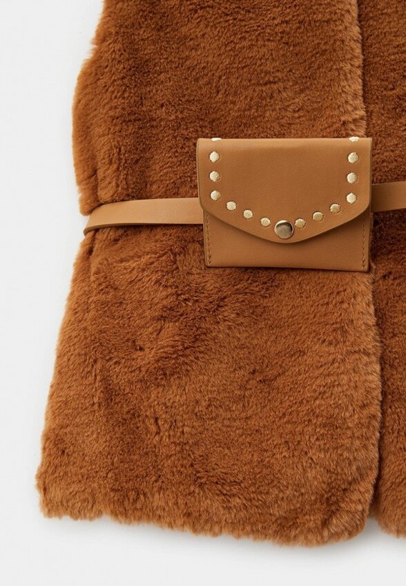 Жилет меховой Mayoral