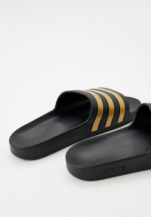 Сланцы adidas