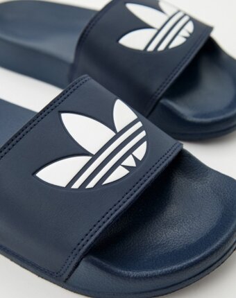 Сланцы adidas Originals женщинам