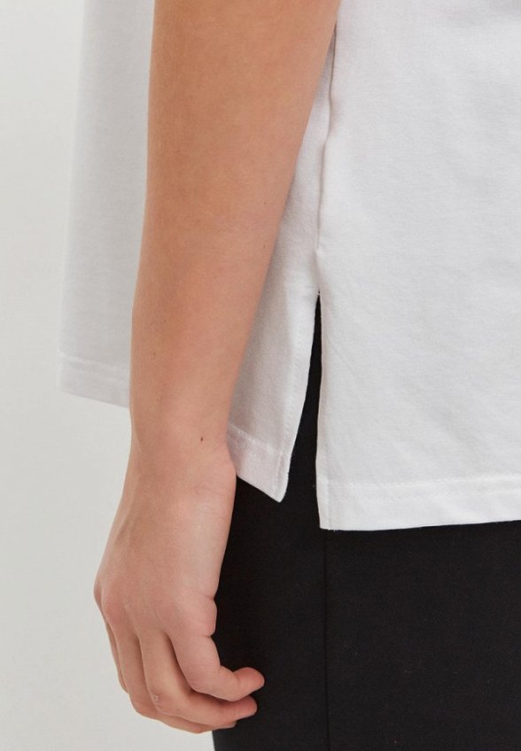 Футболка 4forms