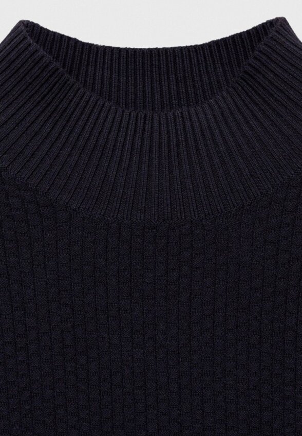 Водолазка Mango Man