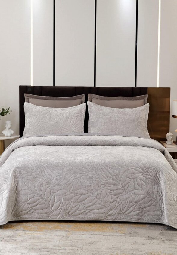 Комплект с покрывалом The Eleventh Kingdom