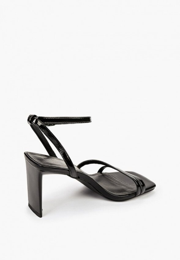 Босоножки Betsy