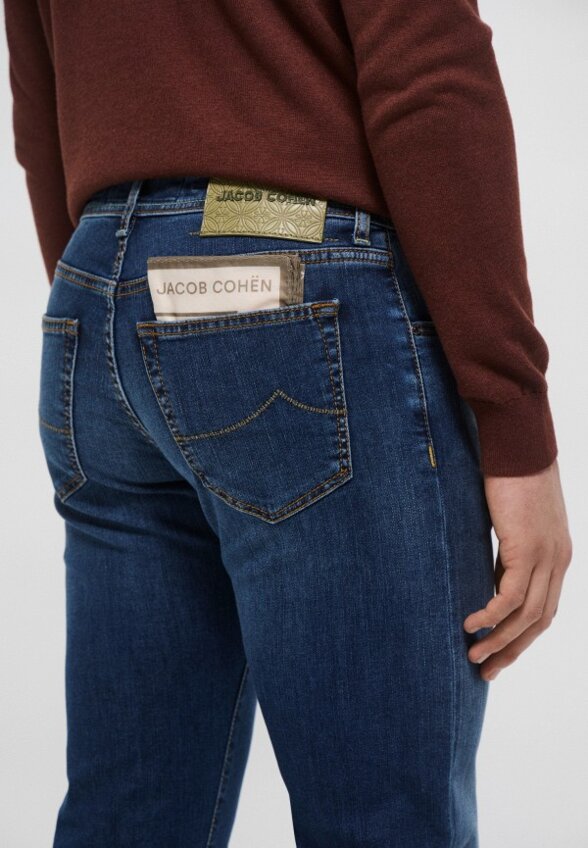 Джинсы Jacob Cohen