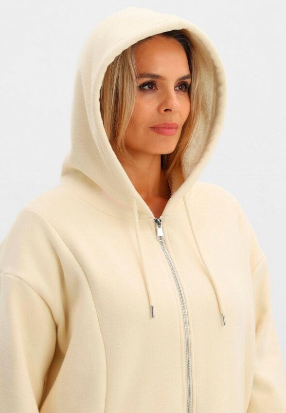 Толстовка Nominee