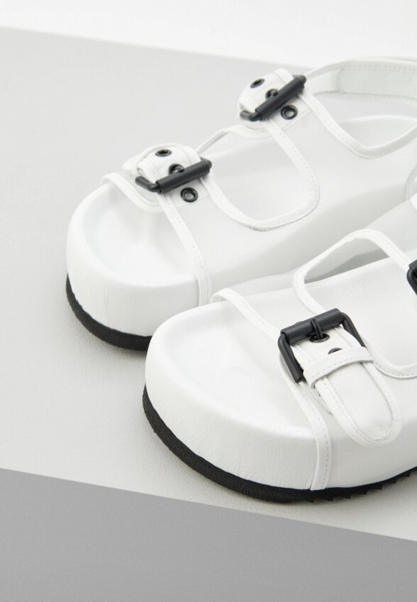 Сандалии Vic Matie