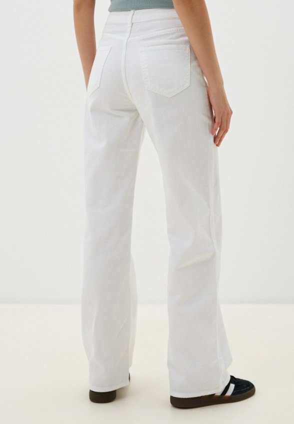 Джинсы Terranova