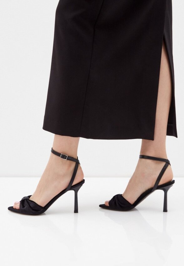 Босоножки Hugo