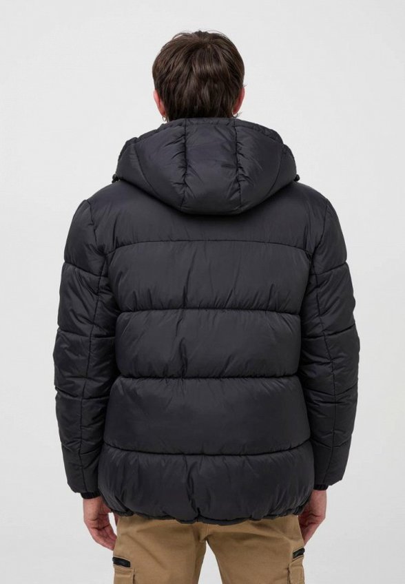 Пуховик Terranova