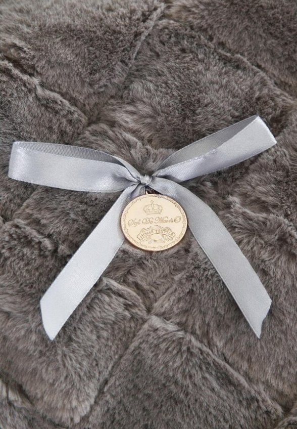 Плед Sofi De Marko