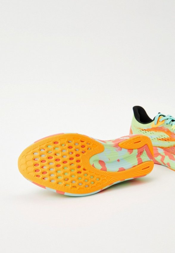 Кроссовки ASICS