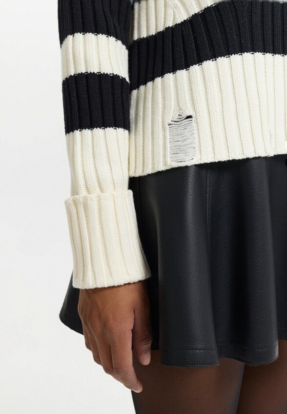 Свитер Love Republic