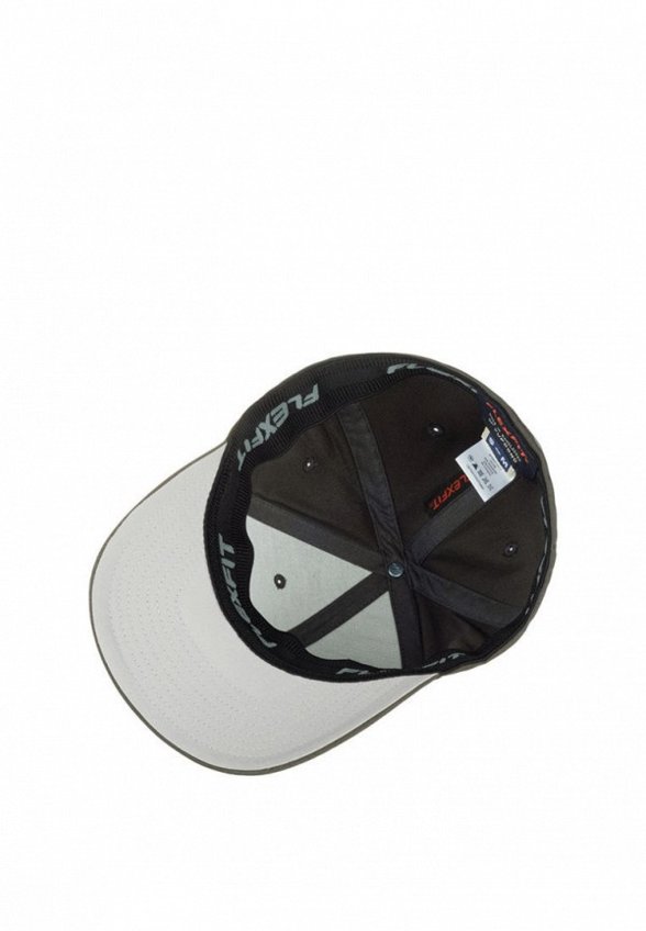 Бейсболка Flexfit