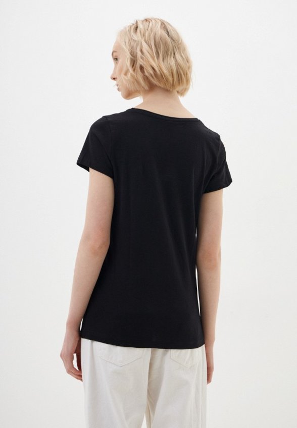 Футболка Liza Volkova