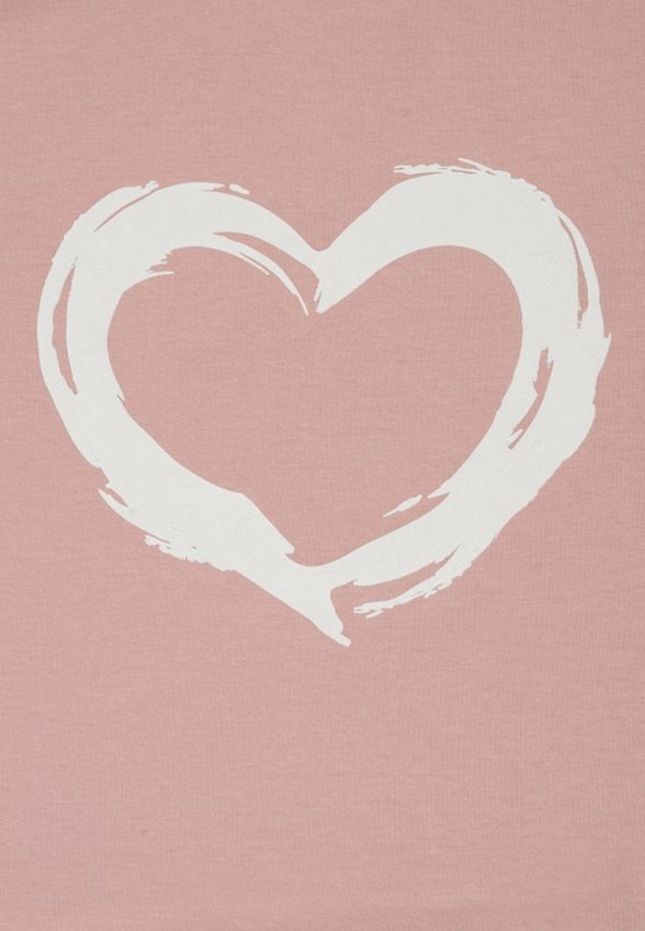 Футболка Апрель