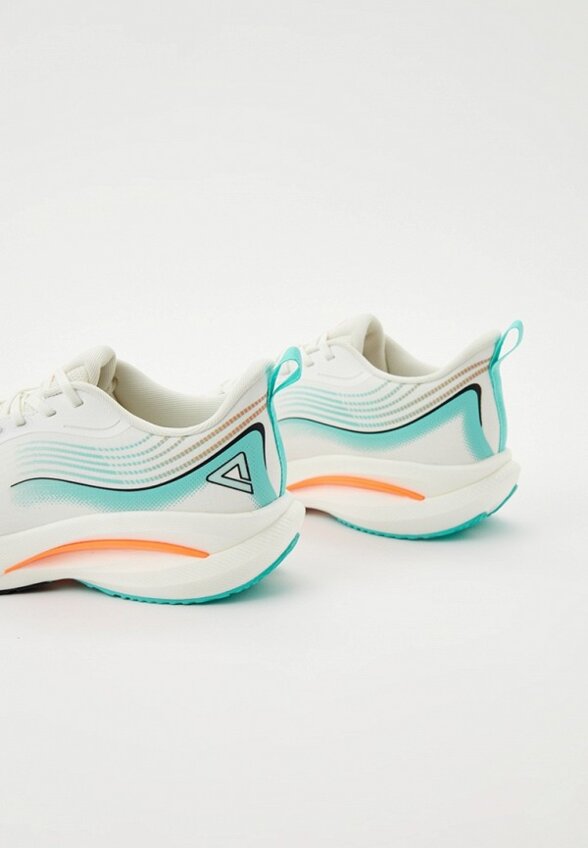 Кроссовки Peak