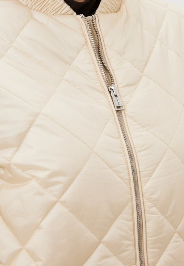 Бомбер Снежная Королева