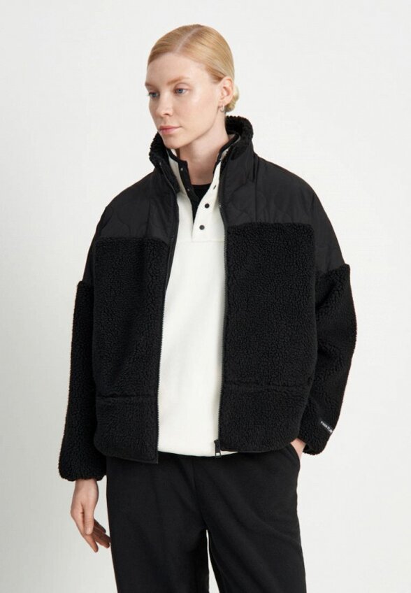 Куртка утепленная Finn Flare