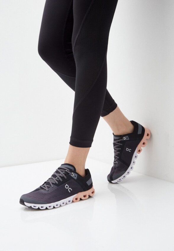 Кроссовки On