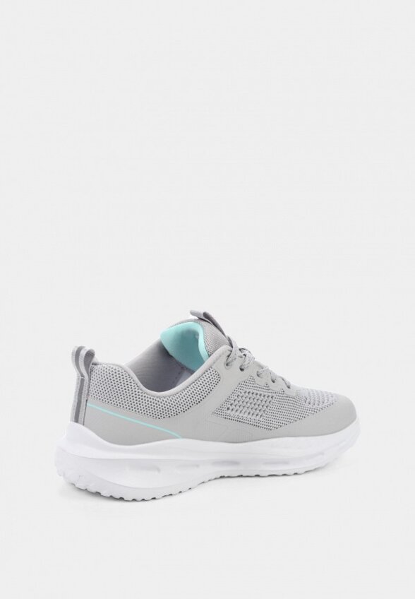 Кроссовки Kari