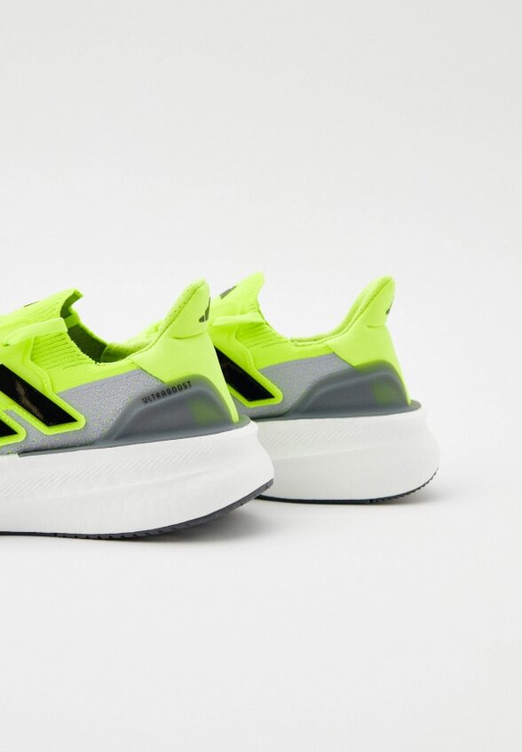 Кроссовки adidas