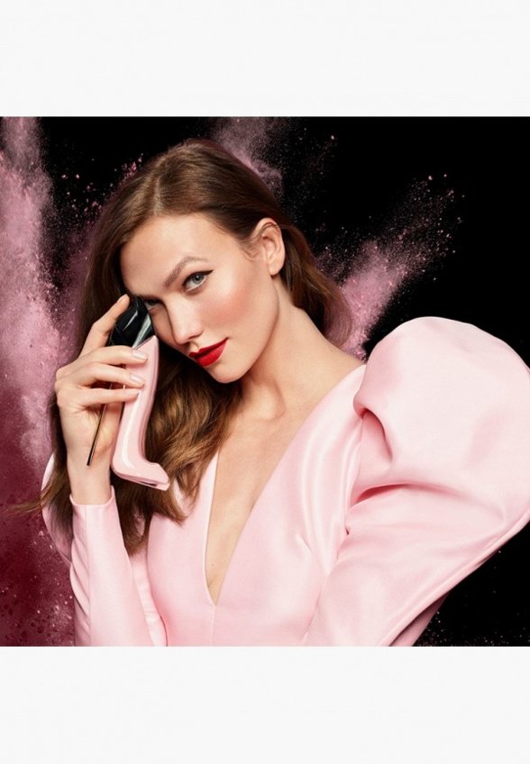 Парфюмерная вода Carolina Herrera