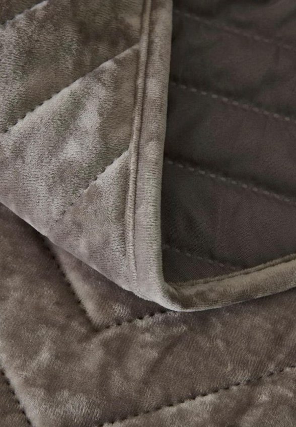 Комплект с покрывалом Sofi De Marko