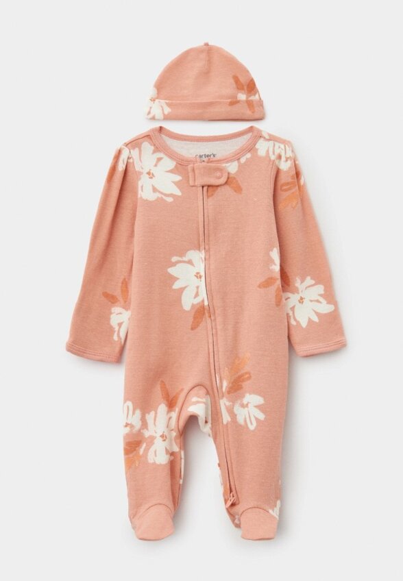 Комбинезон и шапка Carter’s