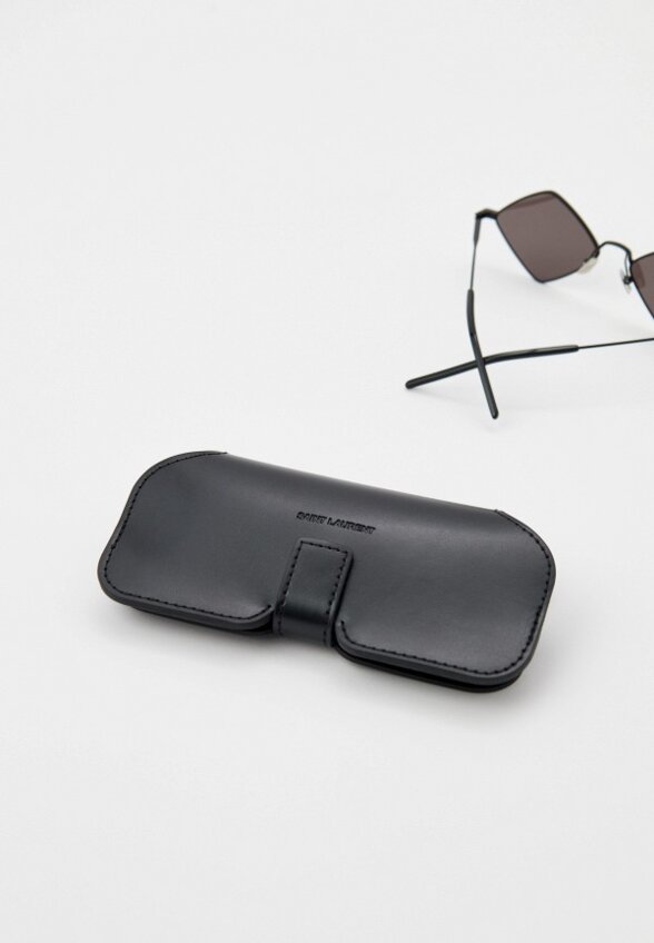 Очки солнцезащитные Saint Laurent