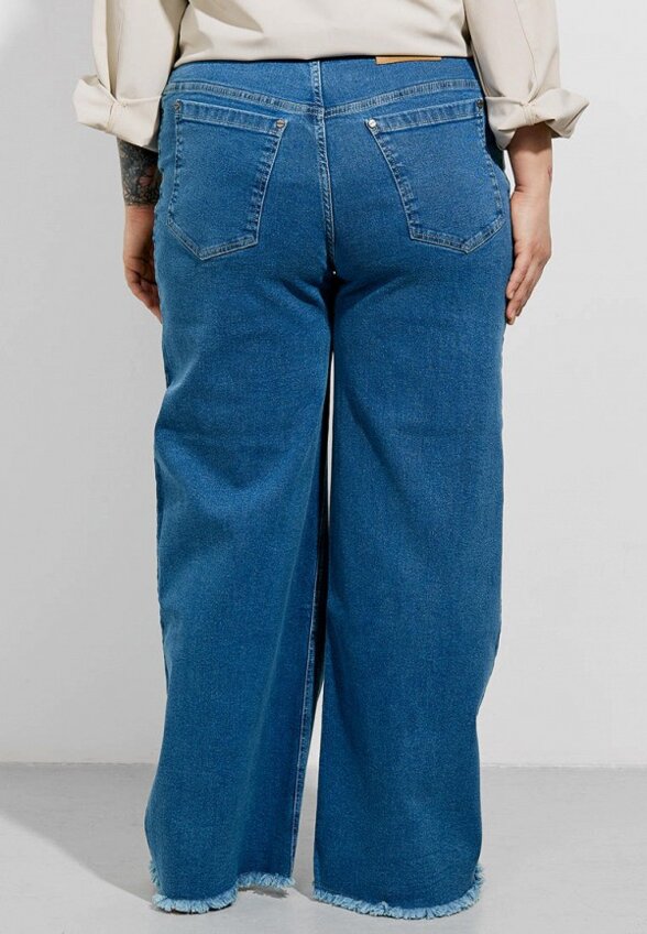 Джинсы Odevaiwear