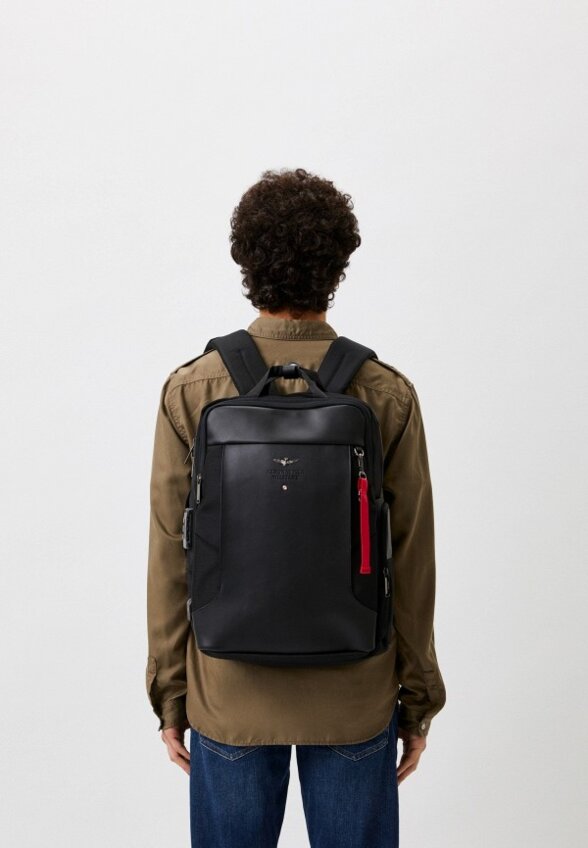 Рюкзак и брелок Aeronautica Militare