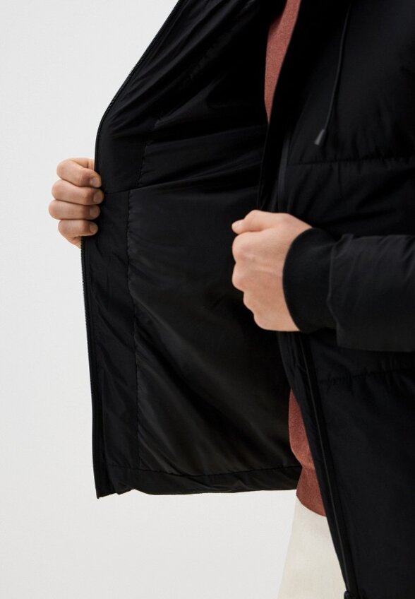 Пуховик Colin's