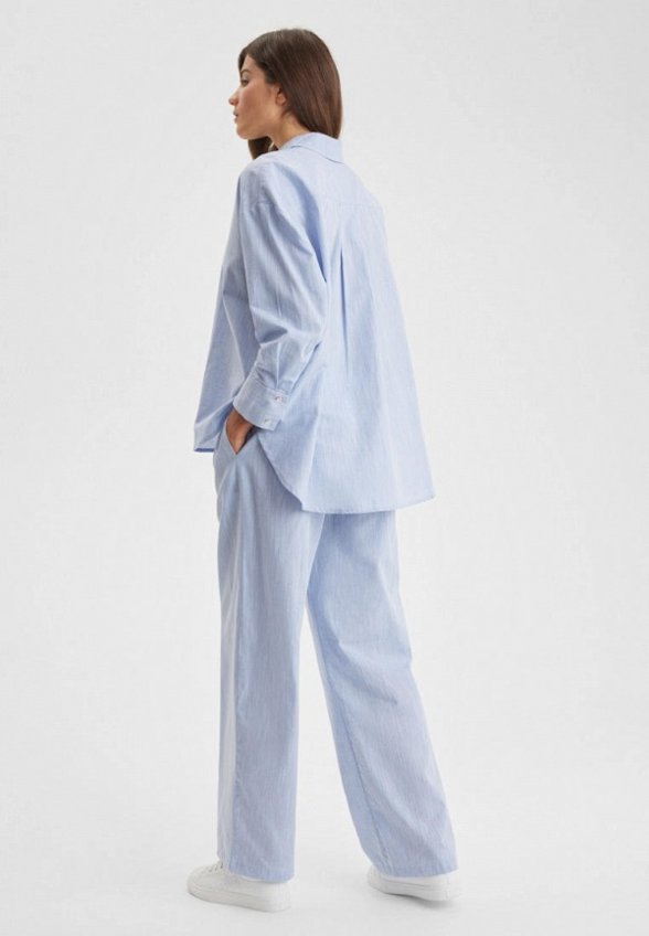 Костюм Envylab