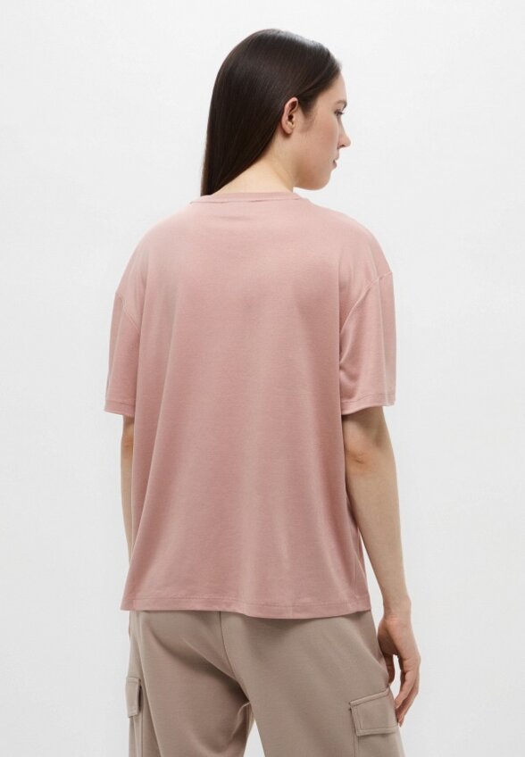 Футболка EA7