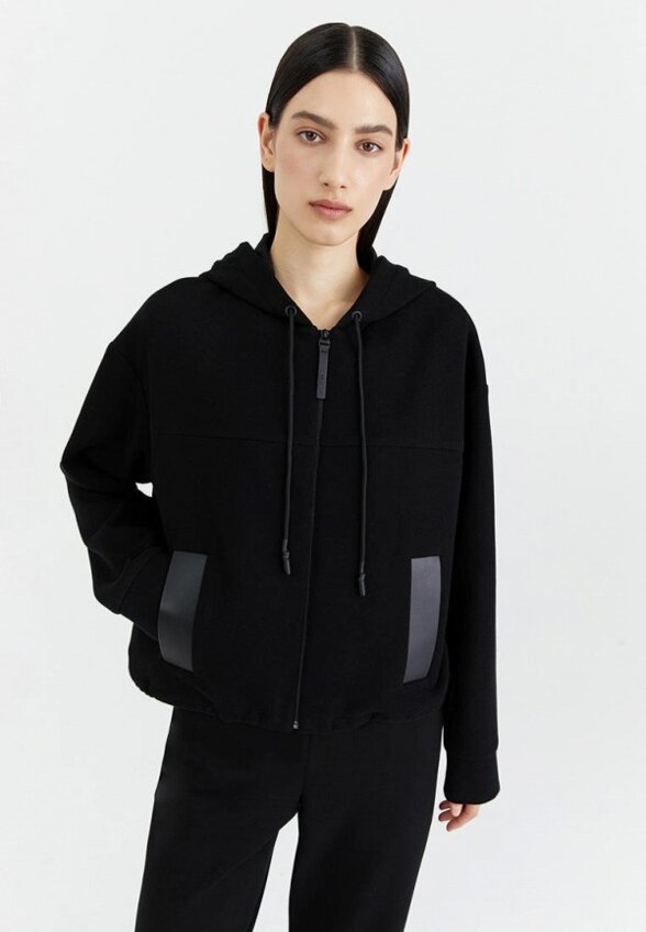 Толстовка M.Reason