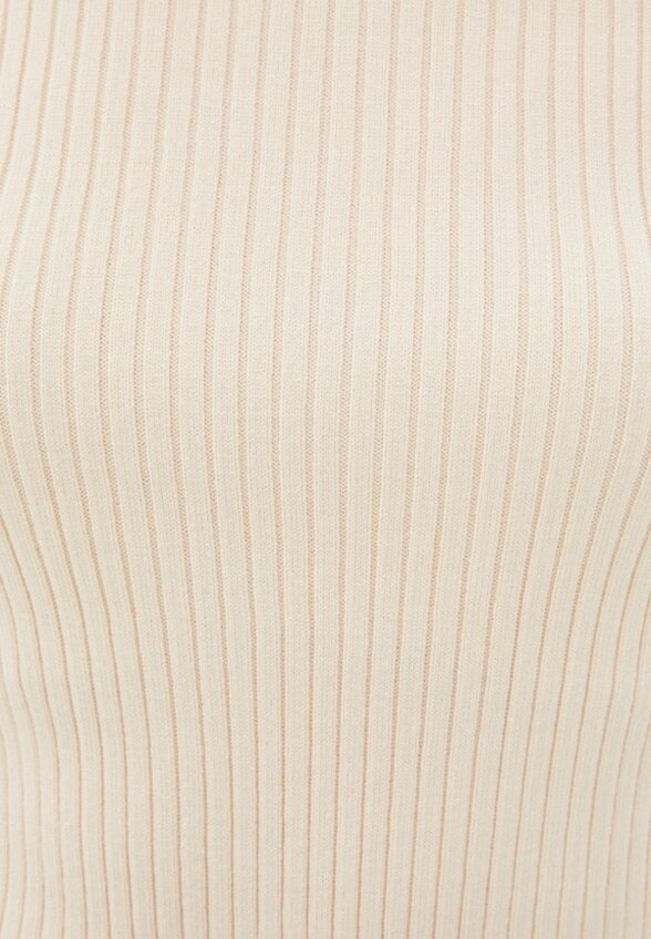 Водолазка Baon