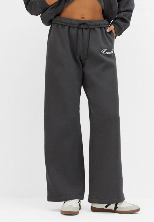 Костюм спортивный Neverlate