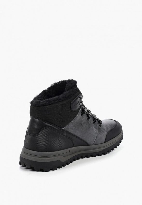 Кроссовки Briggs