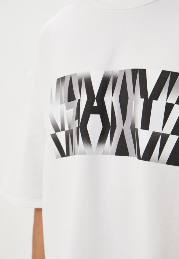 Футболка Zavi