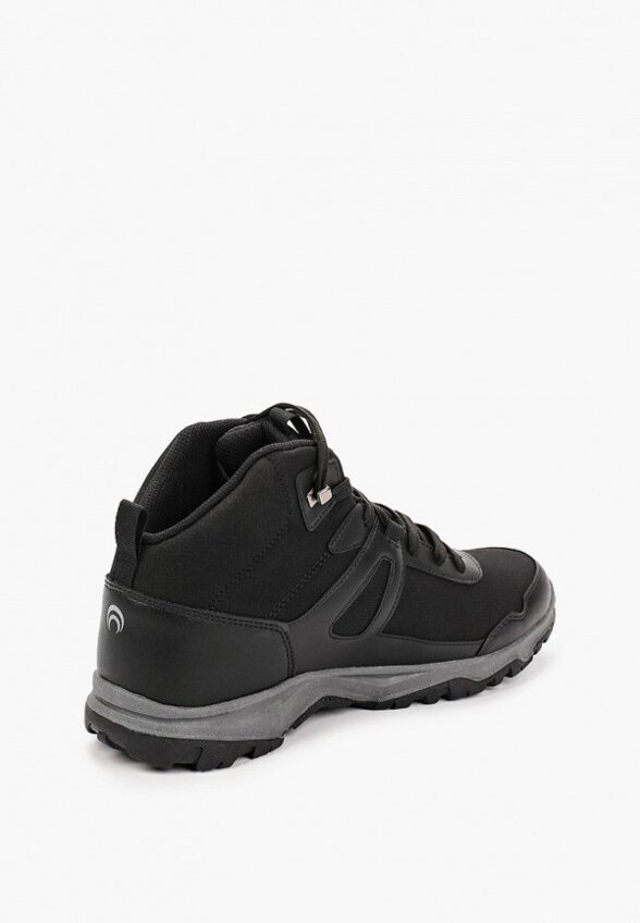 Кроссовки Outventure