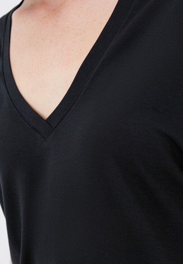 Футболка Neohit