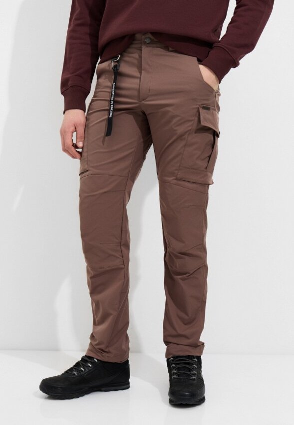 Брюки и брелок BASK