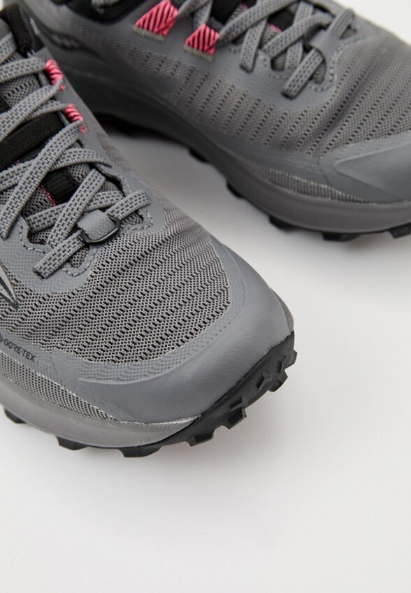 Кроссовки Saucony